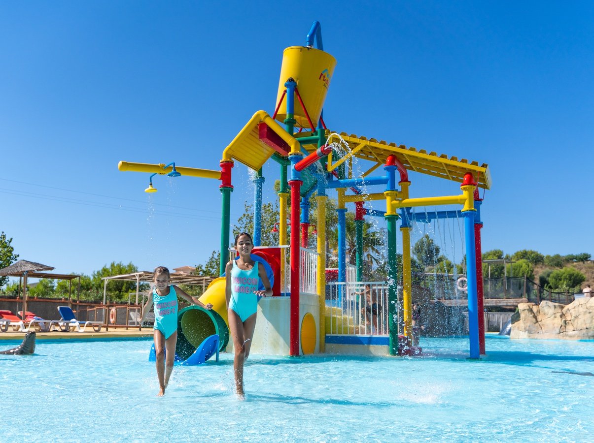 Magic Natura Animal, Waterpark & Polynesian Resort Benidorm Magic Natura Animal, Waterpark & Polynesian Resort Benidorm