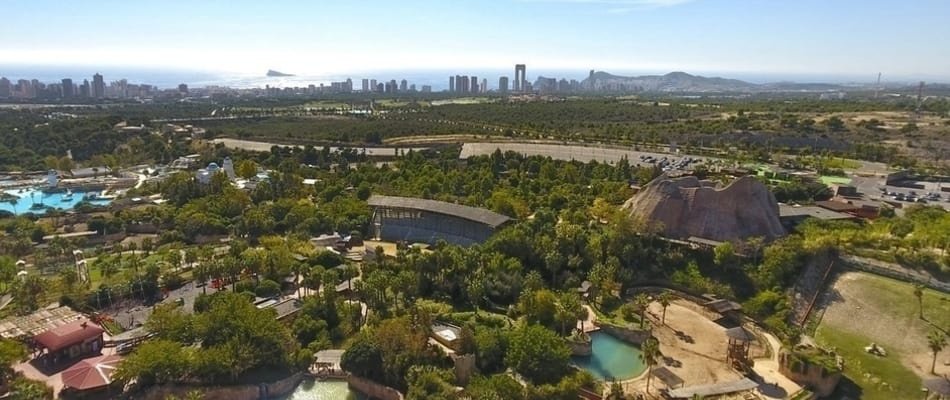Disfruta de un día en el Resort Magic Natura pernoctando en el Camper Área Park Magic Natura Animal, Waterpark Resort Benidorm Disfruta de un día en el Resort Magic Natura pernoctando en el Camper Área Park Magic Natura Animal, Waterpark Resort Benidorm
